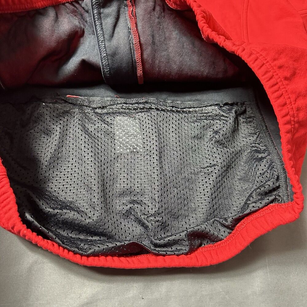 Women's Red Cycling Jacket - Picture 11 of 13